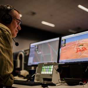 العلماء ينتظرون وصول العينات بشغف