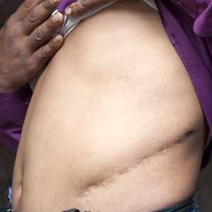 العصابة استغلت ظروف الضحية المالية المتردية . (صورة تعبيرية)