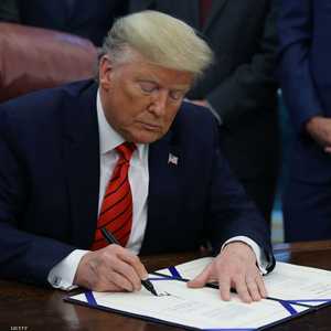 ترامب سيوقع على قرار فرض العقوبات على تركيا بعد قليل