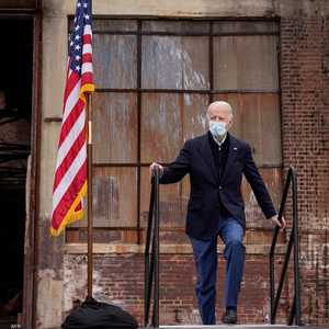 بايدن يحاول دعم الديمقراطيين للسيطرة على الشيوخ