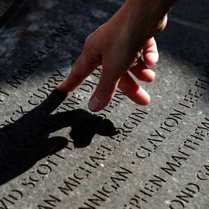 نصب لضحايا تفجير طائرة بان آم في سماء لوكربي