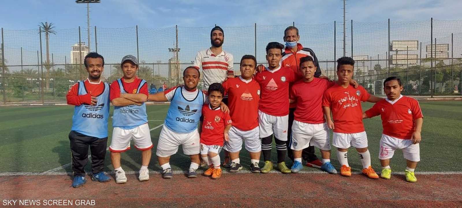 على مدار 4 سنوات، ازدهرت فكرة منتخب قصار القامة