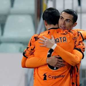 رونالدو يحتفي بستجيله الهدف الثالث لليوفي