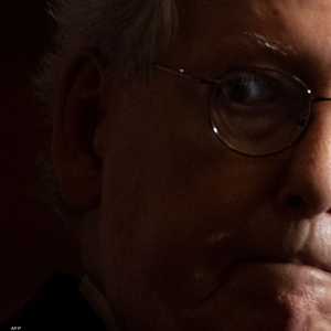 ماكونيل أبدى أسفه لعدم التوصل لاتفاق الدعم منذ شهور