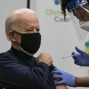 بايدن تلقى الجرعة الأولى من اللقاح في ولاية ديلاوير.