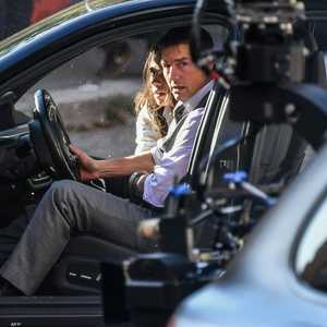 توم كروز من موقع التصوير