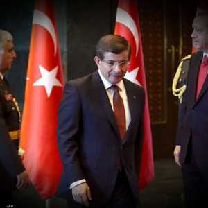 أحمد داوود أوغلو صعد هجومه على أردوغان مؤخرا