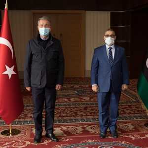 خلوصي آكار مع خالد المشري رئيس المجلس الأعلى للدولة في ليبيا