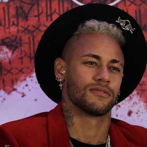 نجم باريس سان جرمان الفرنسي والمنتخب البرازيلي، نيمار