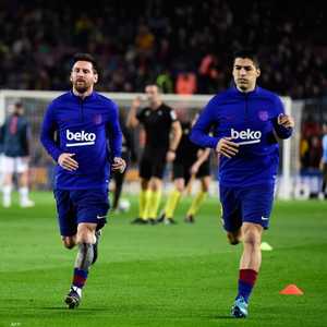 أرشيفية.. النجمان ميسي وسواريز بقميص برشلونة