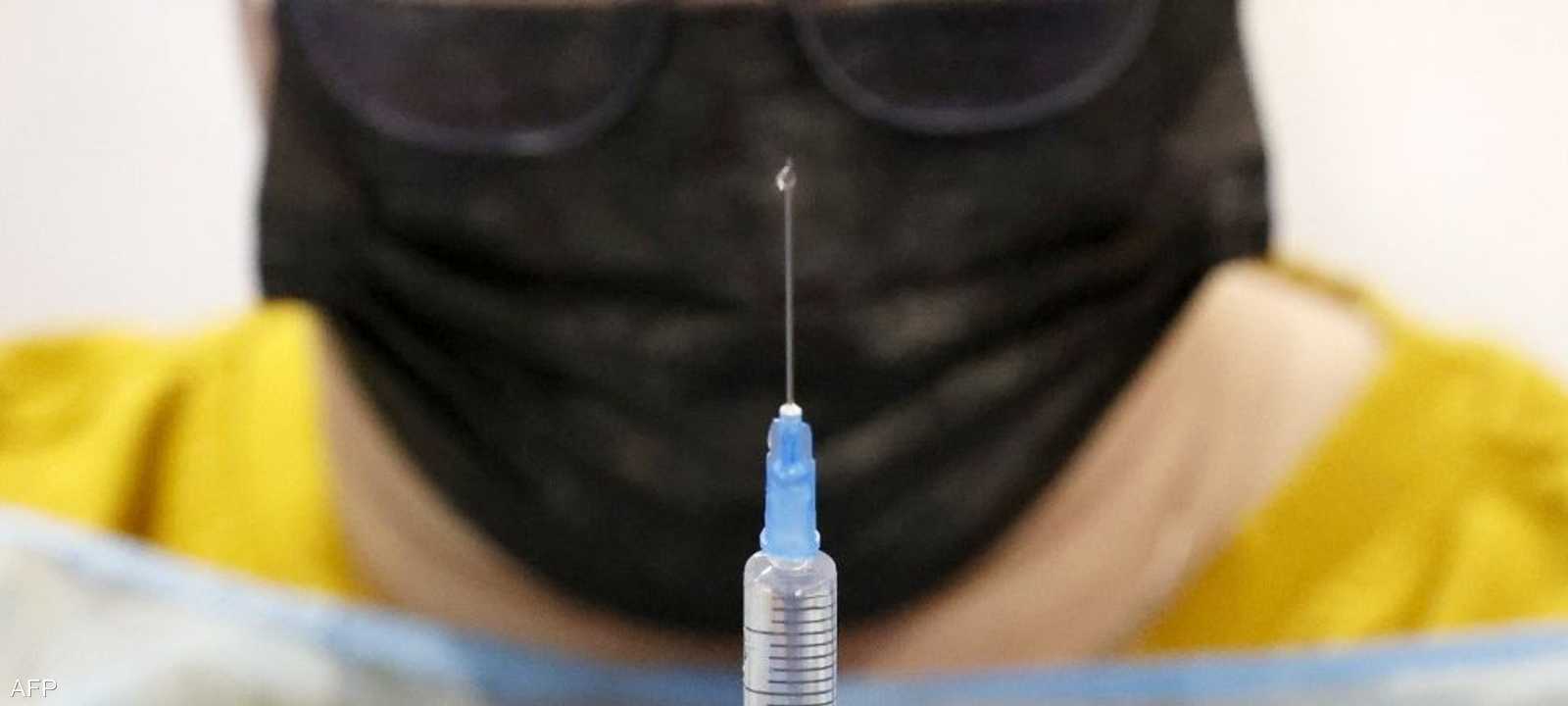 تمت إجازة استخدام لقاح فايزر-بايونتيك منذ أسابيع عدة.