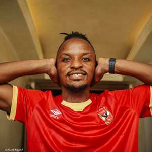 المهاجم الزامبي والتر بواليا