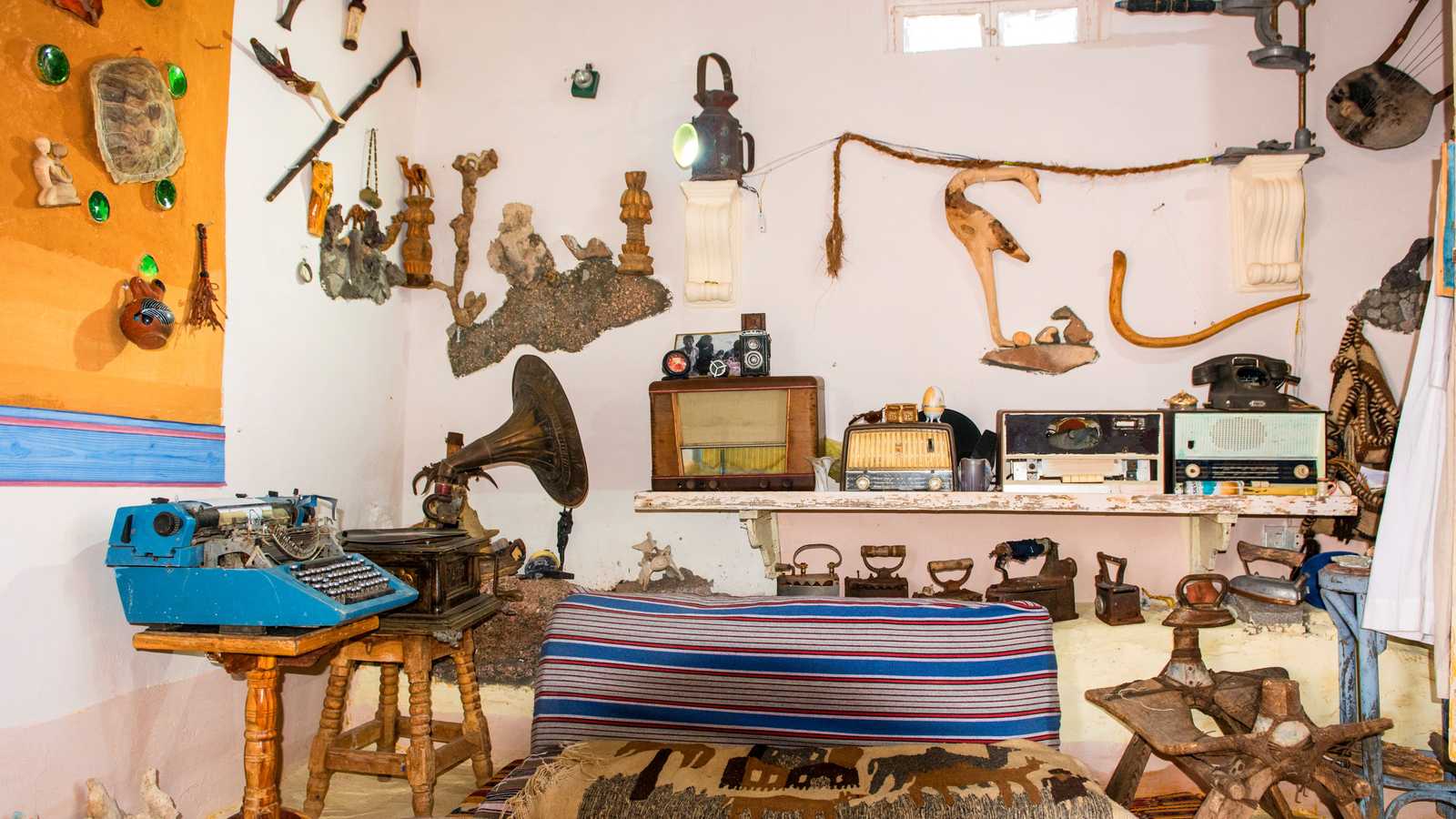 مجموعة ثمينة تشد الأنظار