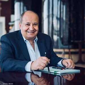 وحيد حامد رحل عن عمر 76 عاما