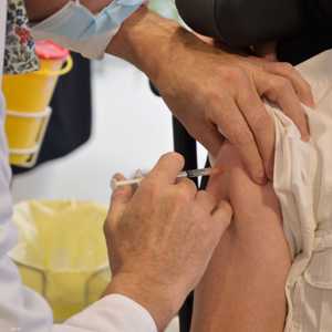 لقاح كورونا