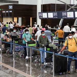 أكدت عُمان على أهمية تلقي التطعيم الخاص بكورونا