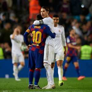 هل يلعب الخصمان راموس وميسي في فريق واحد؟