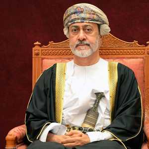 السلطان هيثم بن طارق تولى الحكم قبل عام