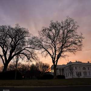 الجائحة ستعقد من عملية الانتقال إلى القصر الرئاسي