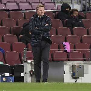 مدرب برشلونة رونالد كومان