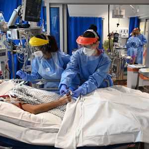 يعاني كثير من العاملين بوحدات العناية من الضغط النفسي