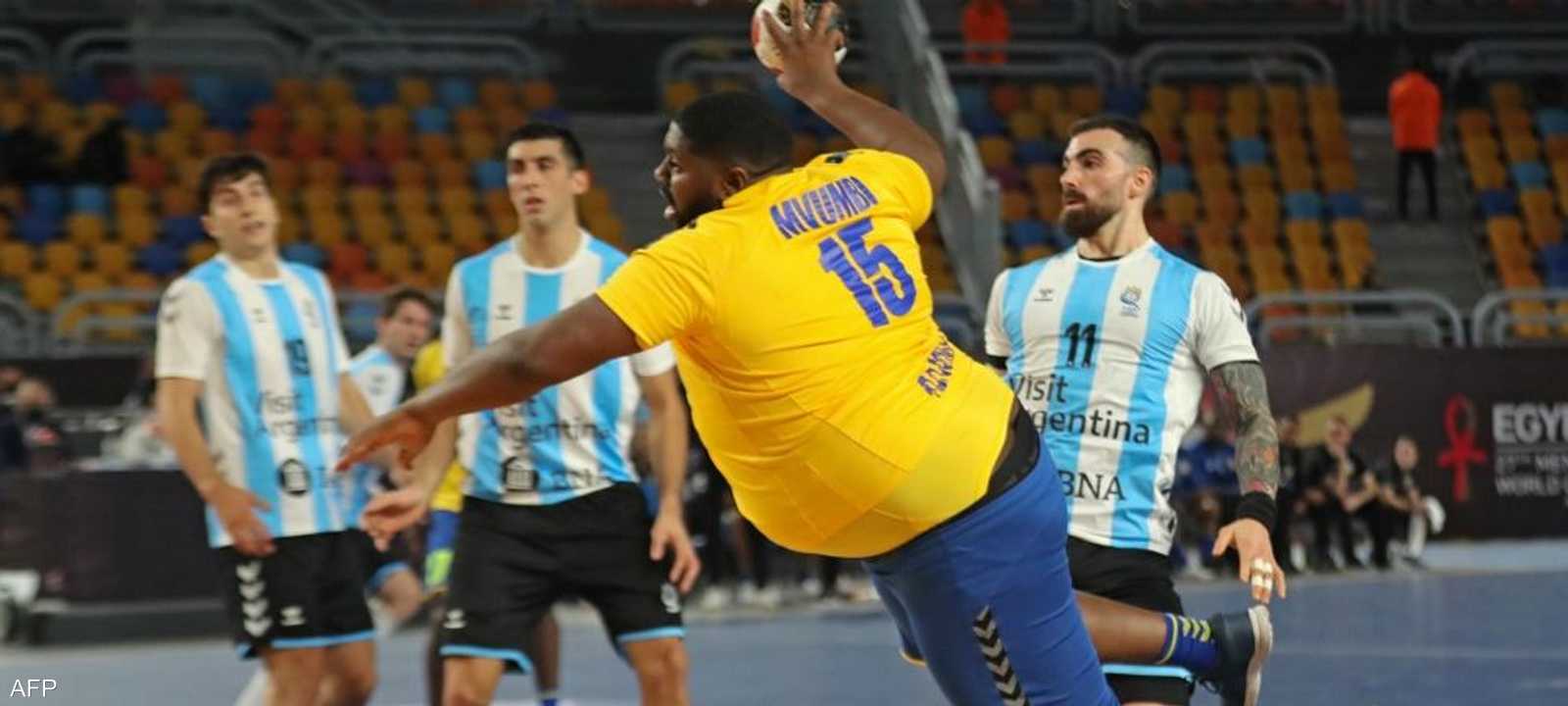 لاعب الكونغو الديمقراطية جوتييه مفومبي تييري