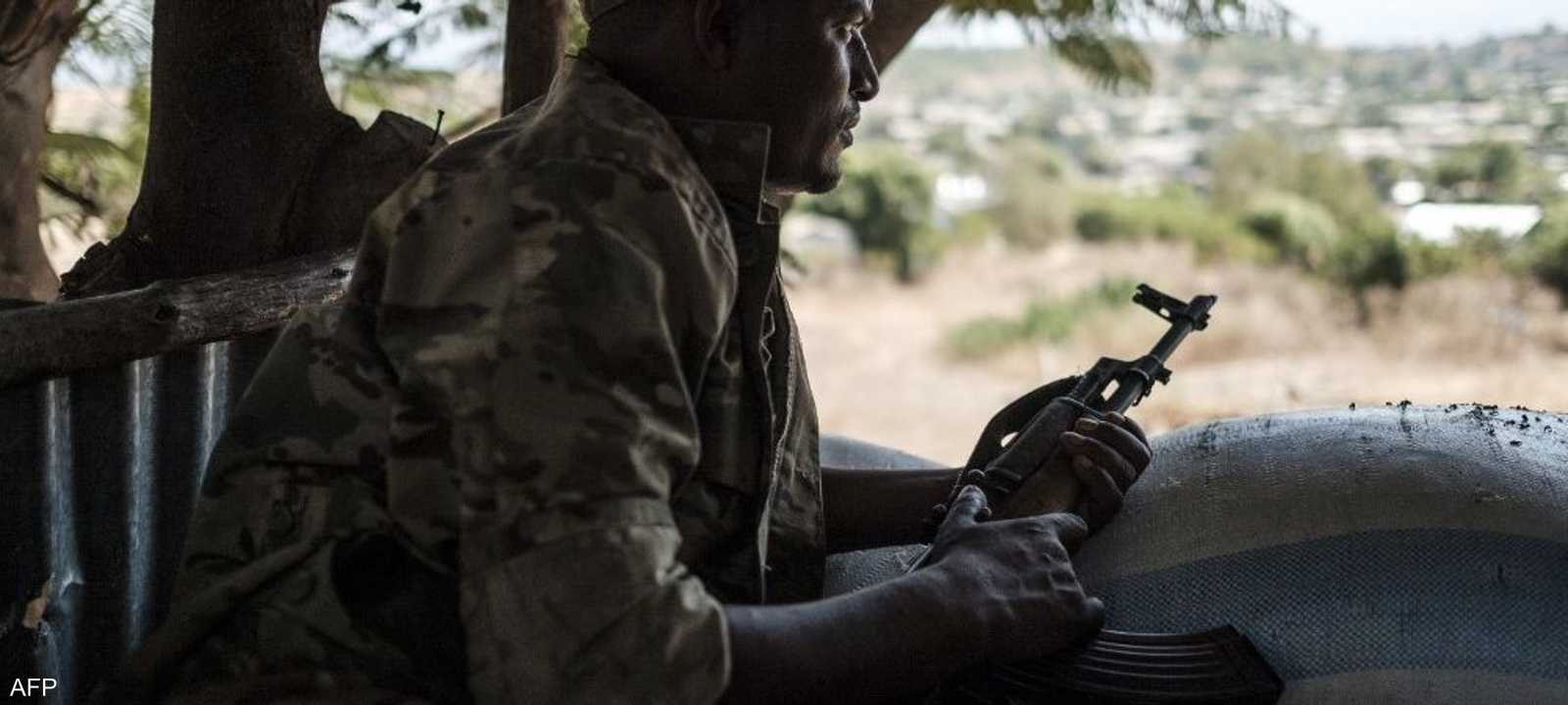 أرشيفية.. مقاتل في الجيش الإثيوبي