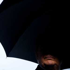 الخطوة جاءت بدعوى تخفيف المخاطر المحتملة على الأمن القومي