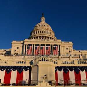 منصة تنصيب بايدن