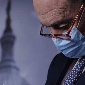 زعيم الأغلبية الديمقراطية في الشيوخ تشاك تشومر