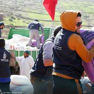 الشارع المغربي انقسم حول ظاهرة تصوير المساعدات