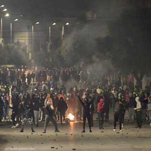 النيابة التونسية تحقق بوفاة أحد المتظاهرين في القصرين