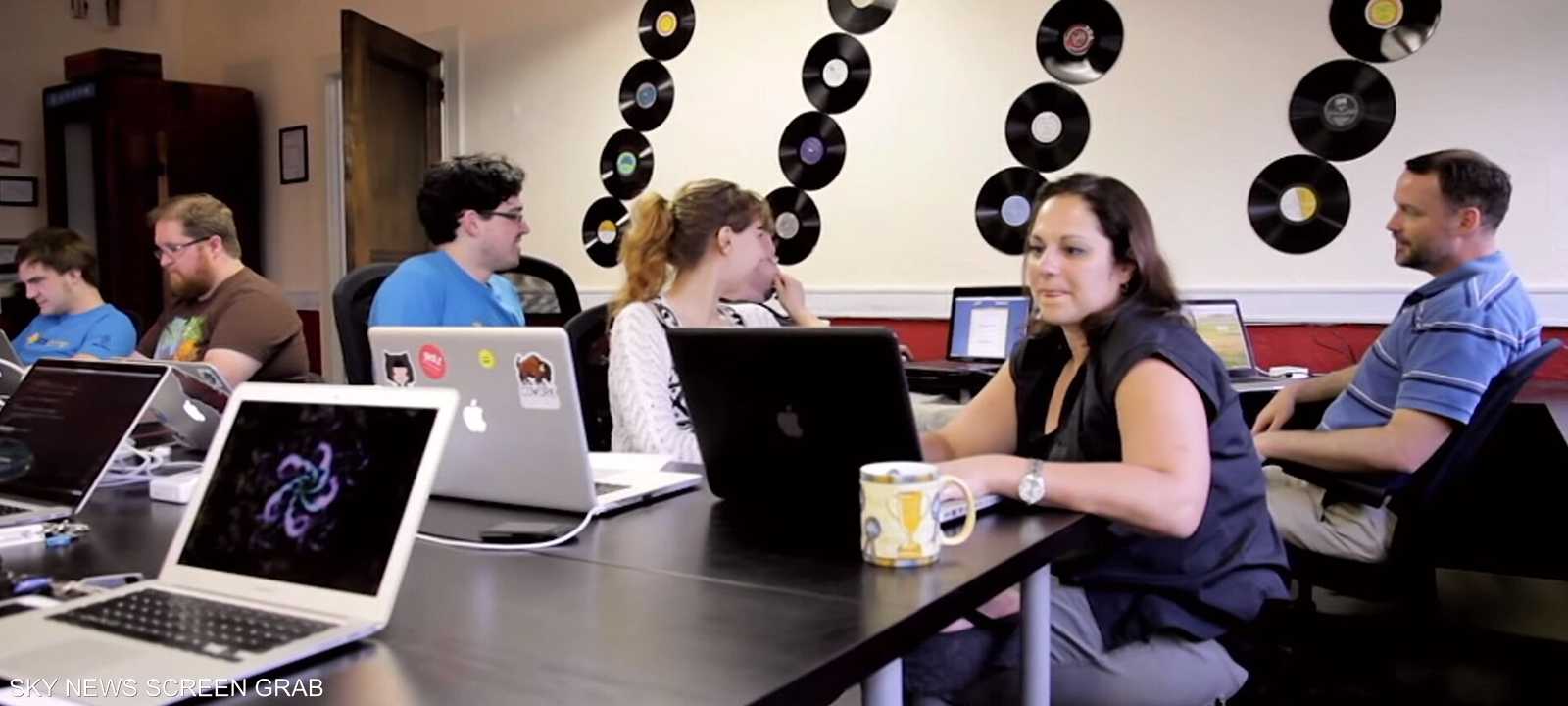 علماء نفس يدعون لتقليص ساعات العمل إلى 6 ساعات