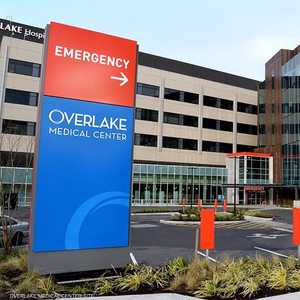 مستشفى أوفرلايك اعتذر بعد الخطأ