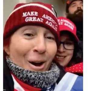 المتهمتان قالتا إنهما كانتا تنويان قتل بيلوسي