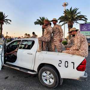 أرشيفية لعناصر من الميليشيات المسلحة