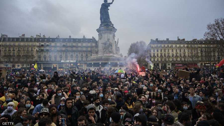 تجاوز عدد المتحتجين في عدد من المدن الفرنسية 30 ألفا