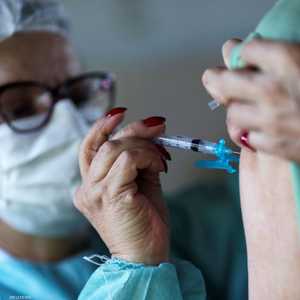 طفرات كورونا تثير قلق العلماء