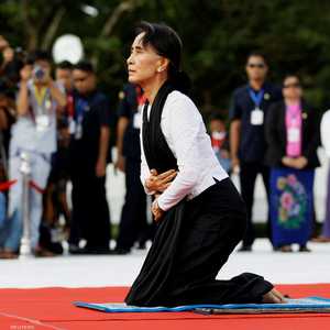 زعيمة ميانمار محتجزة منذ يومين