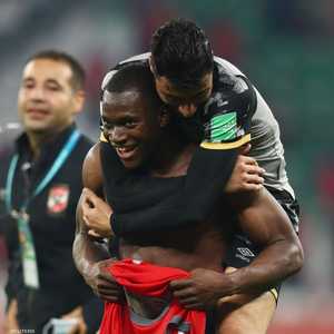 فرحة عارمة للاعبي الأهلي بالنصر