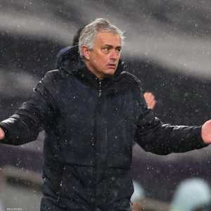 مورينيو يشعر بالإحباط بعد الخسارة الثالثة تواليا لتوتنهام