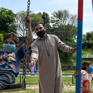 أغلب دول العالم لم تبدأ حملات التلقيح بعد