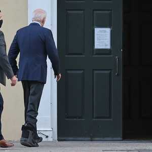 أصيب بايدن بشرخ في قدمه نوفمبر الماضي