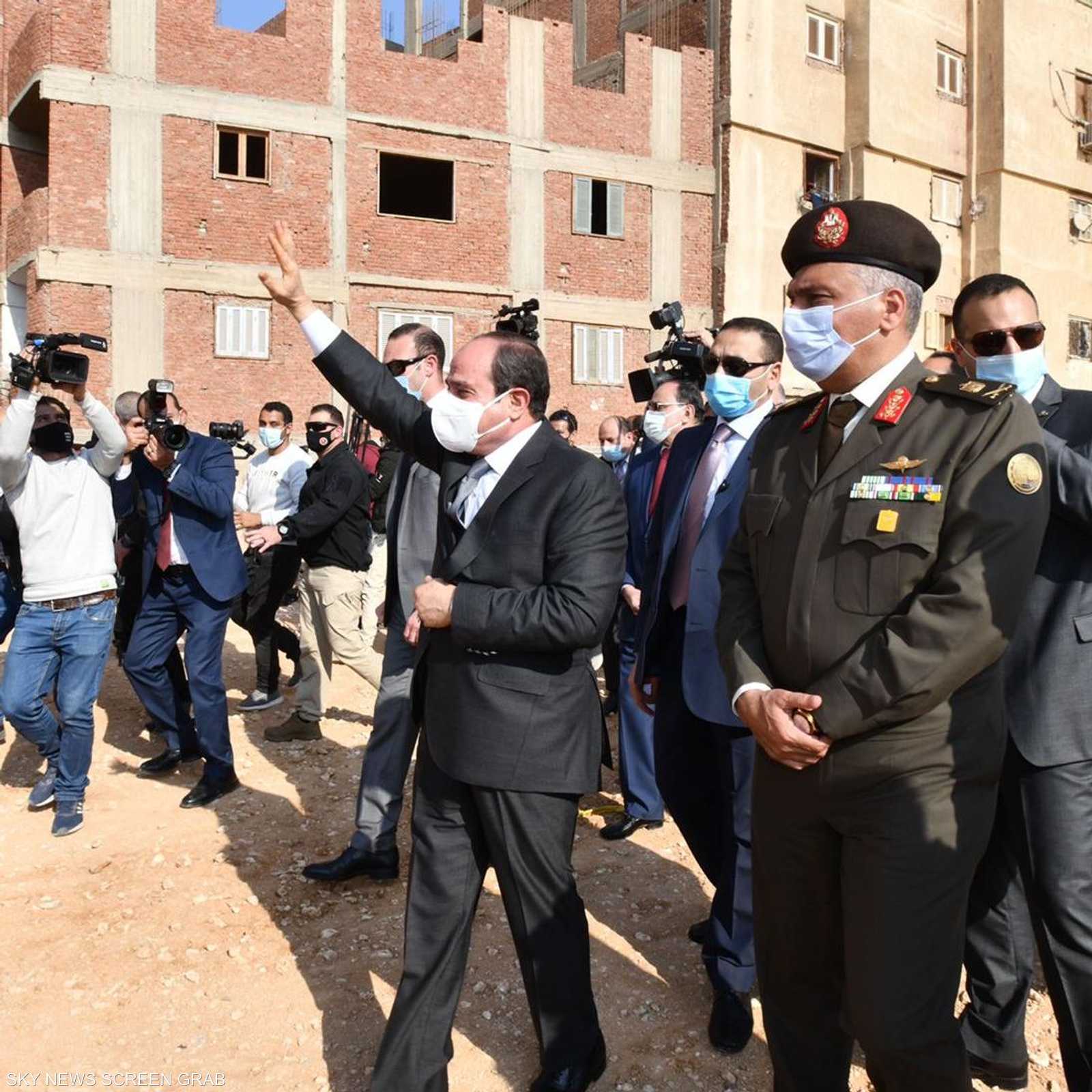 السيسي خلال جولته التفقدية