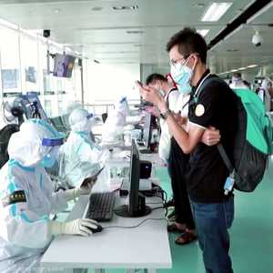 هل سيكون جواز سفر لقاح كورونا سبيلا لعودة حركة الطيران؟