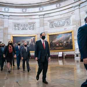 فريق الادعاء من الديمقراطيين يتوجهون لجلسة محاكمة ترامب