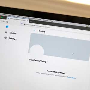 حظر حساب ترامب على تويتر