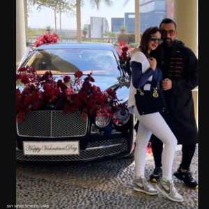 منشور الفنانة درة زروق خلال احتفالها وزوجها بعيد الحب