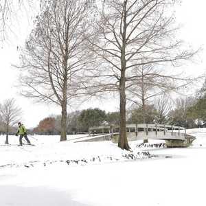 تضرب ولاية تكساس هذه الأيام عاصفة ثلجية غير مسبوقة.