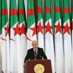 تبون يجري تعديلا حكوميا تمهيدا للتشريعات المسبقة